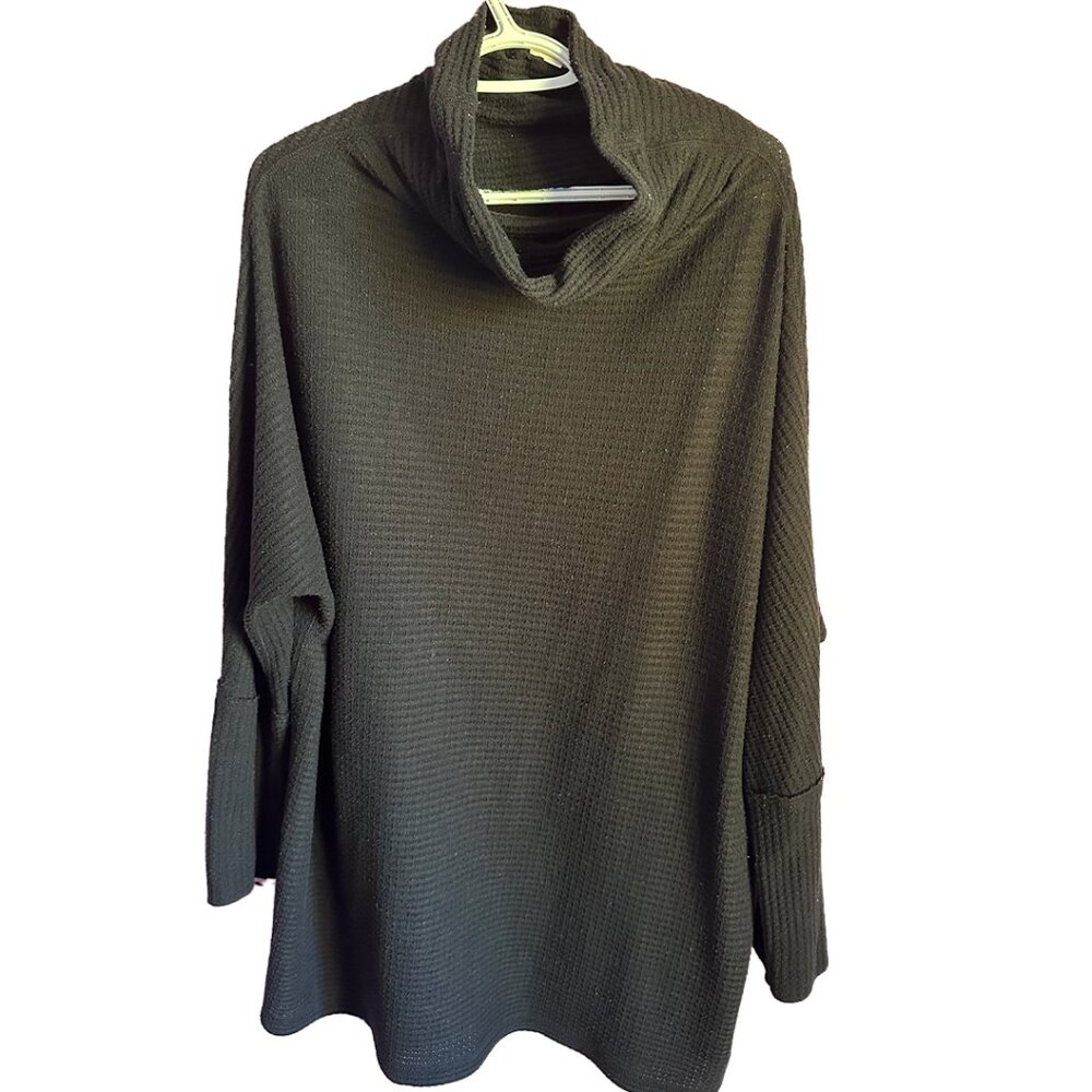 urban outfitters loose long turtleneck casual black shirt